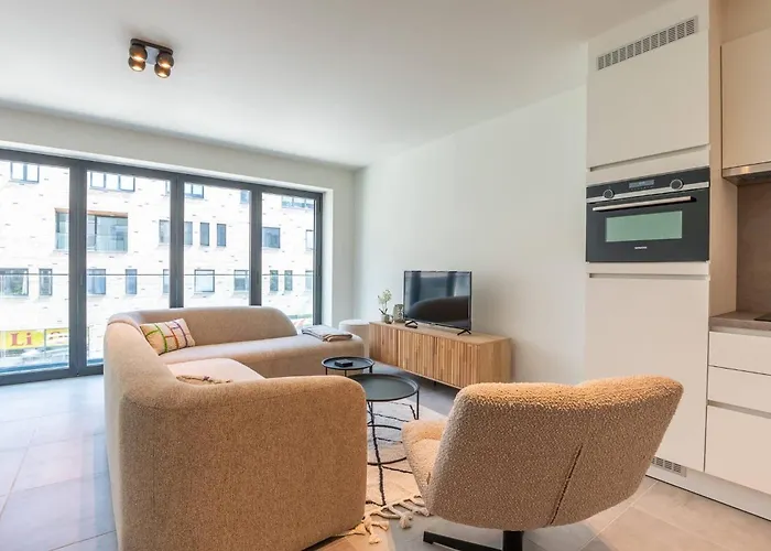 Apartment Situated Brand New For 5 *