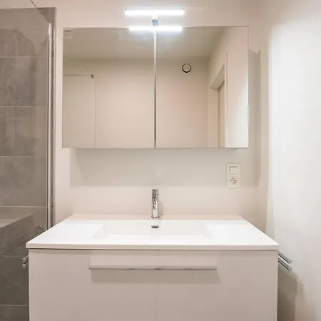 Situated Brand New For 5 Ostend