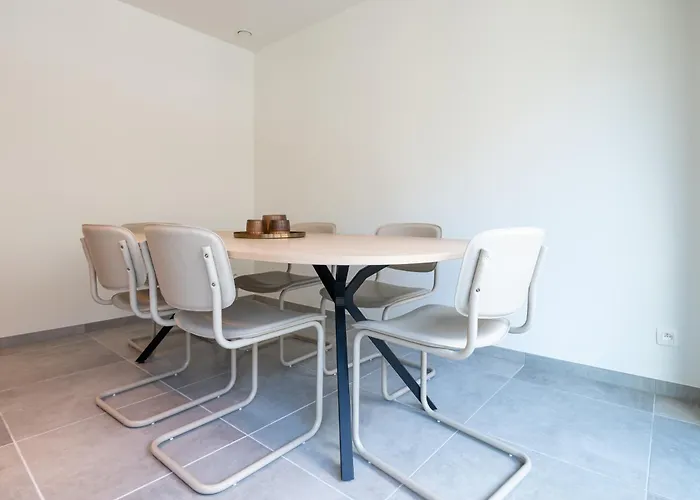 Apartment Situated Brand New For 5 Ostend