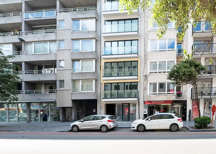 Situated Brand New For 5 Apartment